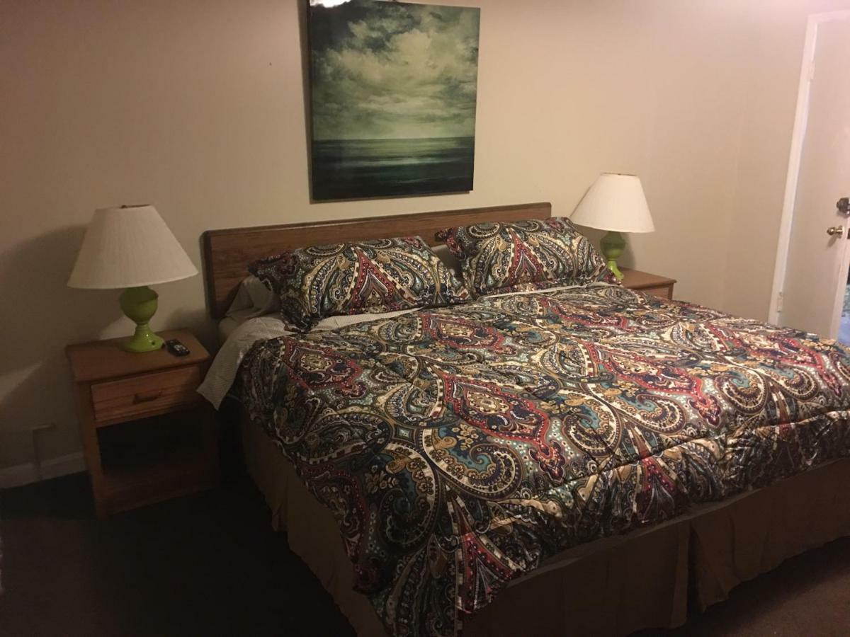 Riviera Motor Lodge Atlantic Beach Екстер'єр фото